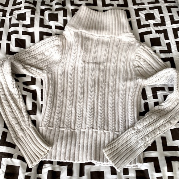Freedom 2 Be cable knit front Button sweater L - Picture 6 of 6